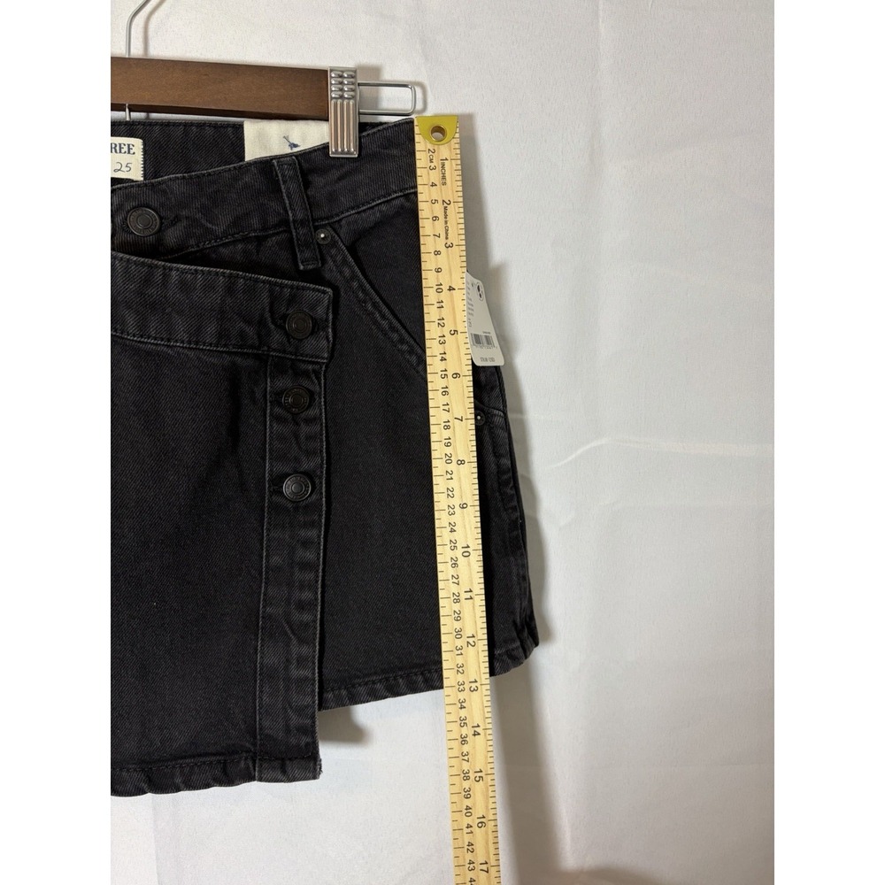 Free People Wynne Denim Skirt Size 25 Black Casual Button Up Wrap Preppy Y2K - Picture 8 of 9
